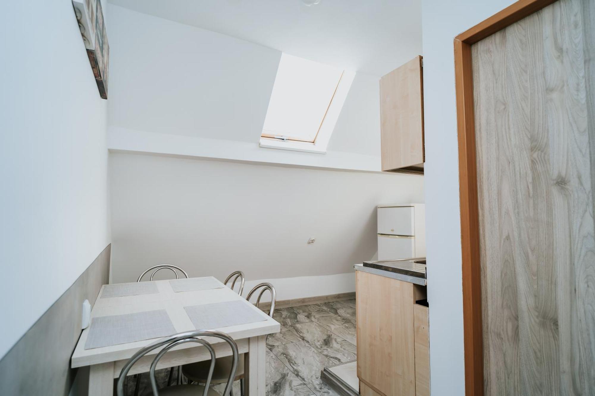 Apartment Attic Sibiu Exteriör bild